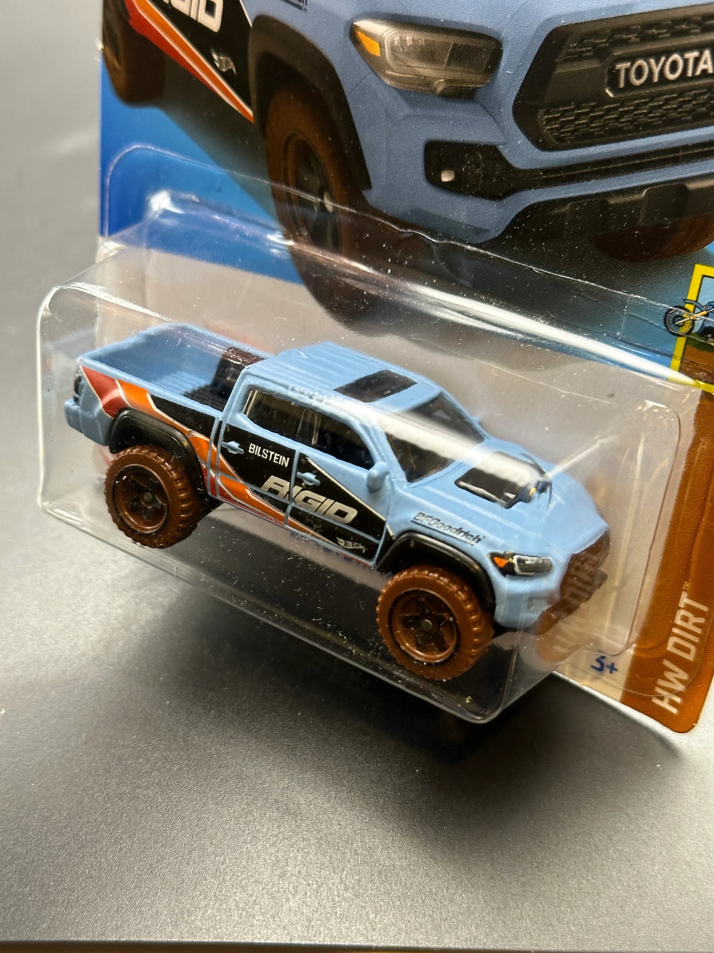 HOT WHEELS - 20 TOYOTA TACOMA (2024) - HW DRIFT 4/10