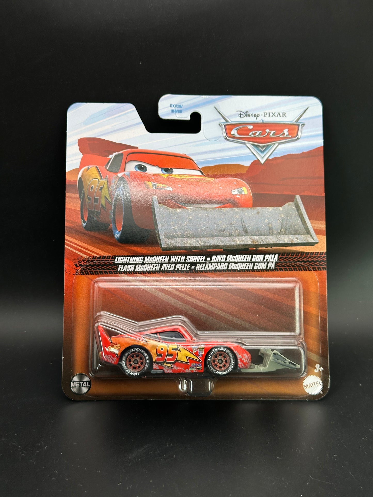 DISNEY PIXAR CARS - LIGHTNING MCQUEEN WITH SHOVEL - CARS - DIECAST