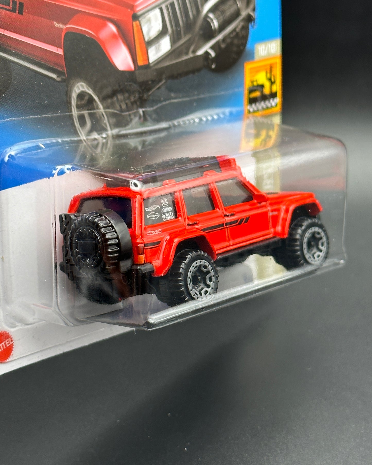 HOT WHEELS - 95 JEEP CHEROKEE (2022) - BAJA BLAZERS 10/10