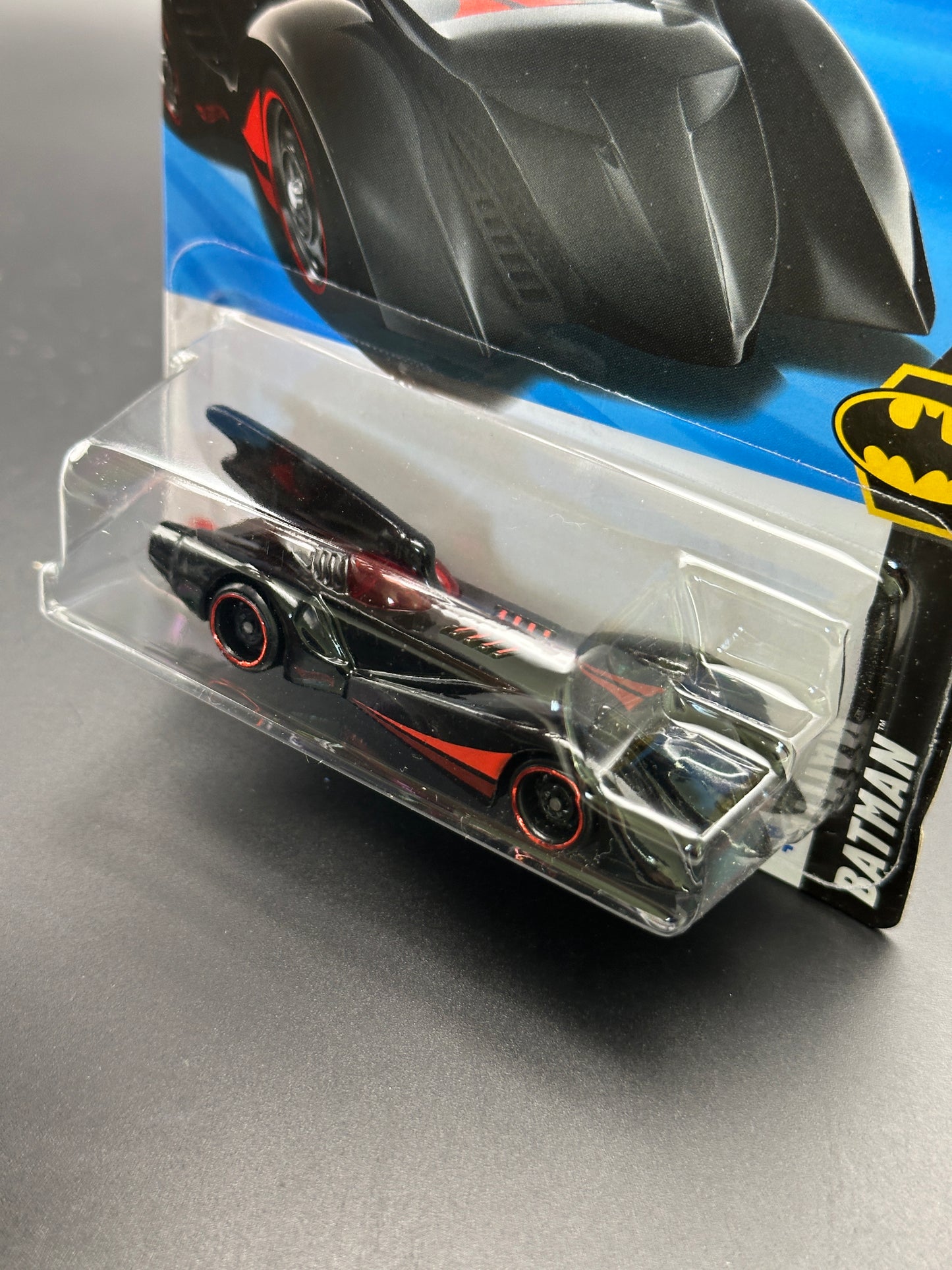 HOT WHEELS - BATMOBILE (2025) - HW BATMAN 4/5
