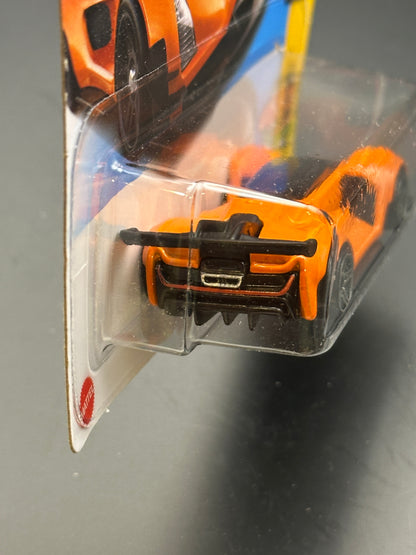 HOT WHEELS - CZINGER 21C (2025) - HW PEAK PURSUIT 1/10