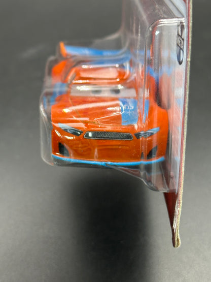 DISNEY PIXAR CARS - RYAN INSIDE LANEY - CARS - DIECAST