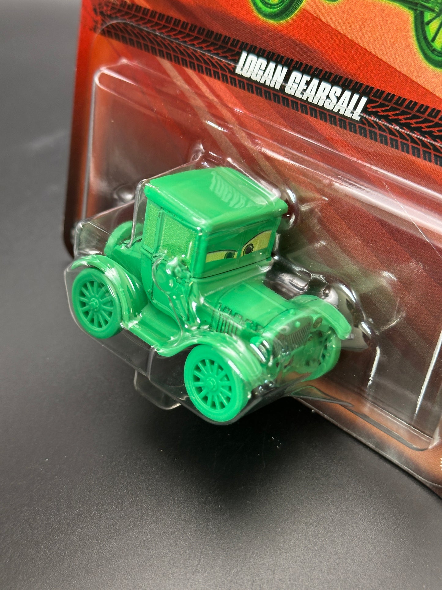 DISNEY PIXAR CARS - LOGAN GEARSHALL (2024) - CARS - DIECAST