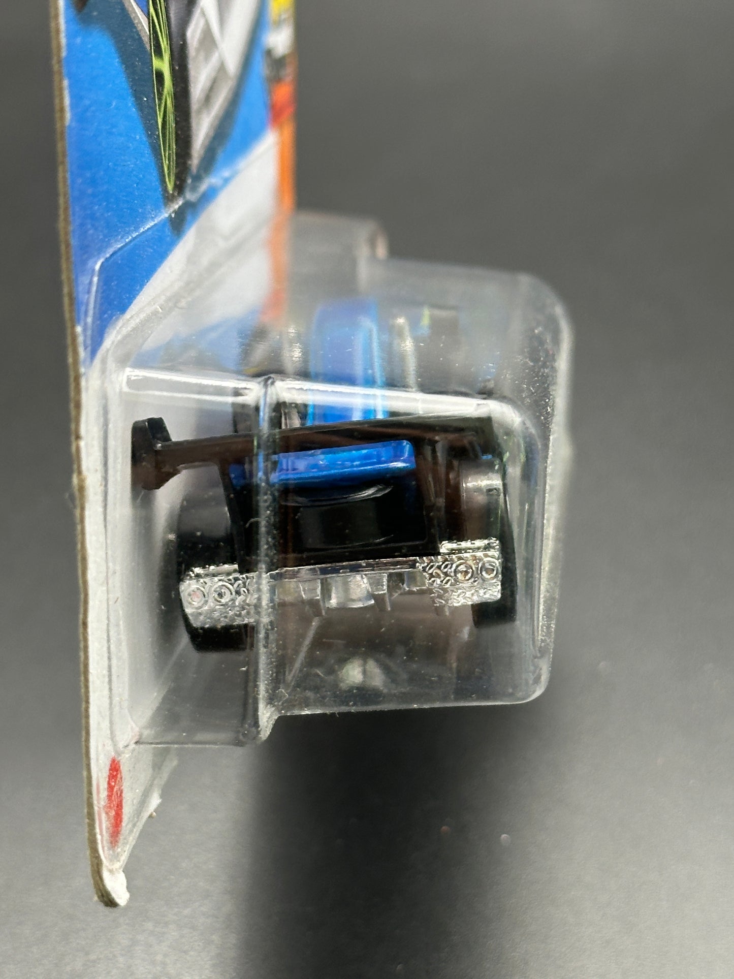 HOT WHEELS - LOLUX (2022) - HW HOT TRUCKS 8/10