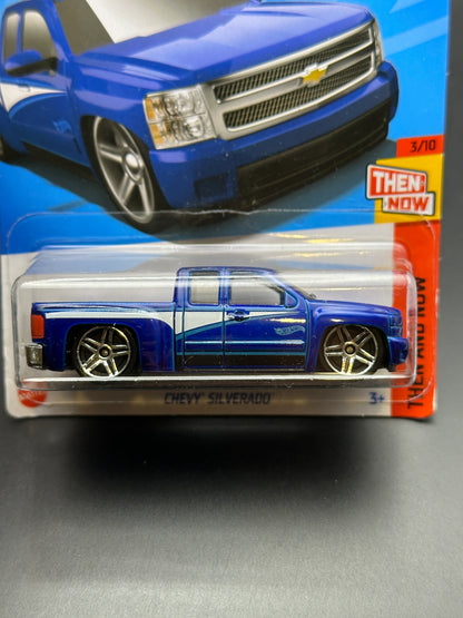 HOTWHEELS - CHEVY SILVERADO (2024) - HW THEN AND NOW 3/10
