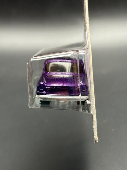 HOT WHEELS - CUSTOM 69 VOLKSWAGEN SQUAREBACK (2019) - HW VOLKSWAGEN 4/10