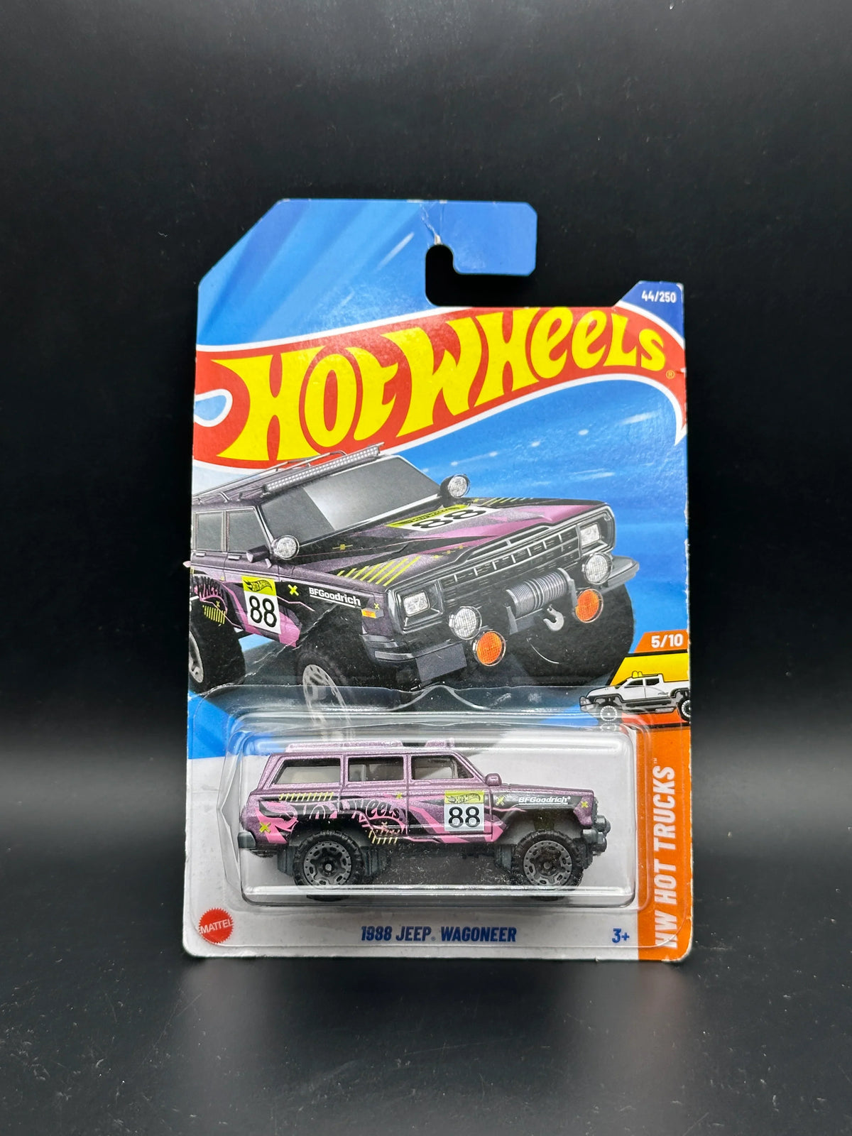 HOT WHEELS - 1988 JEEP WAGONEER (2025) - HW HOT TRUCKS 5/10