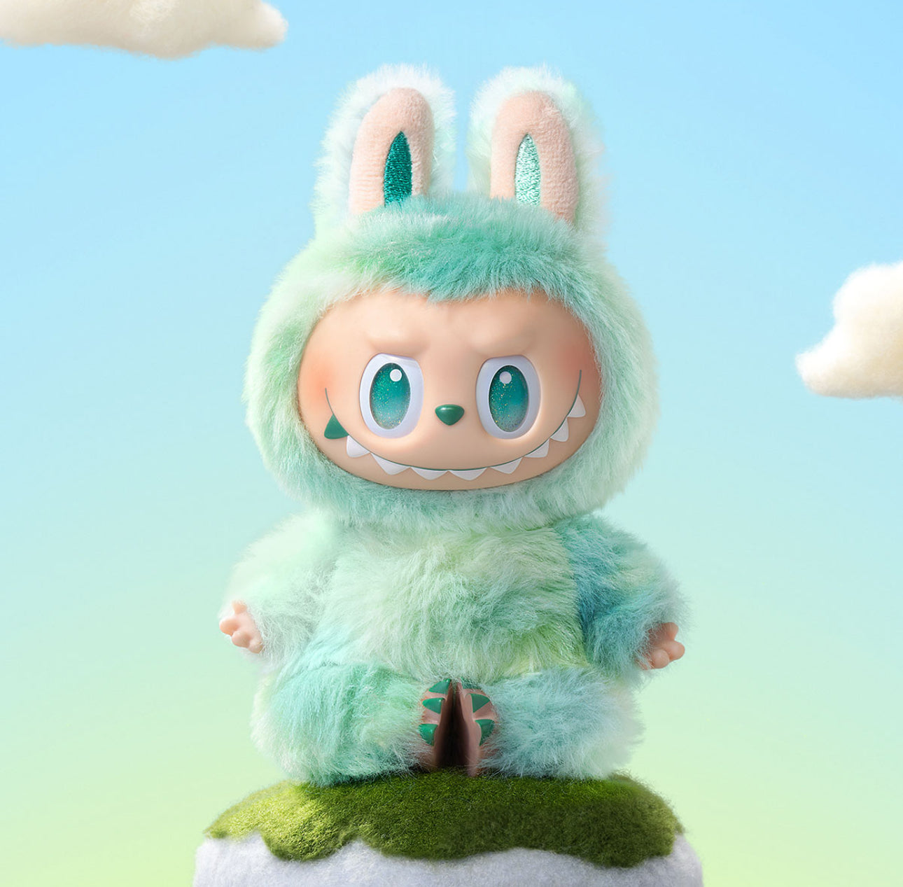 POP MART - BIG INTO ENERGY SERIES - BLIND BOX - THE MONSTERS - PENDANT PLUSH