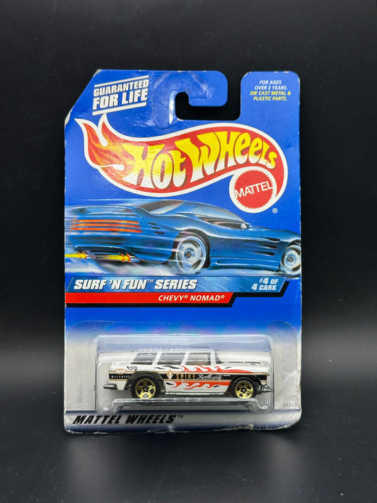 HOT WHEELS - CHEVY NOMAD (1999) - HW SURF N FUN SERIES 4/4