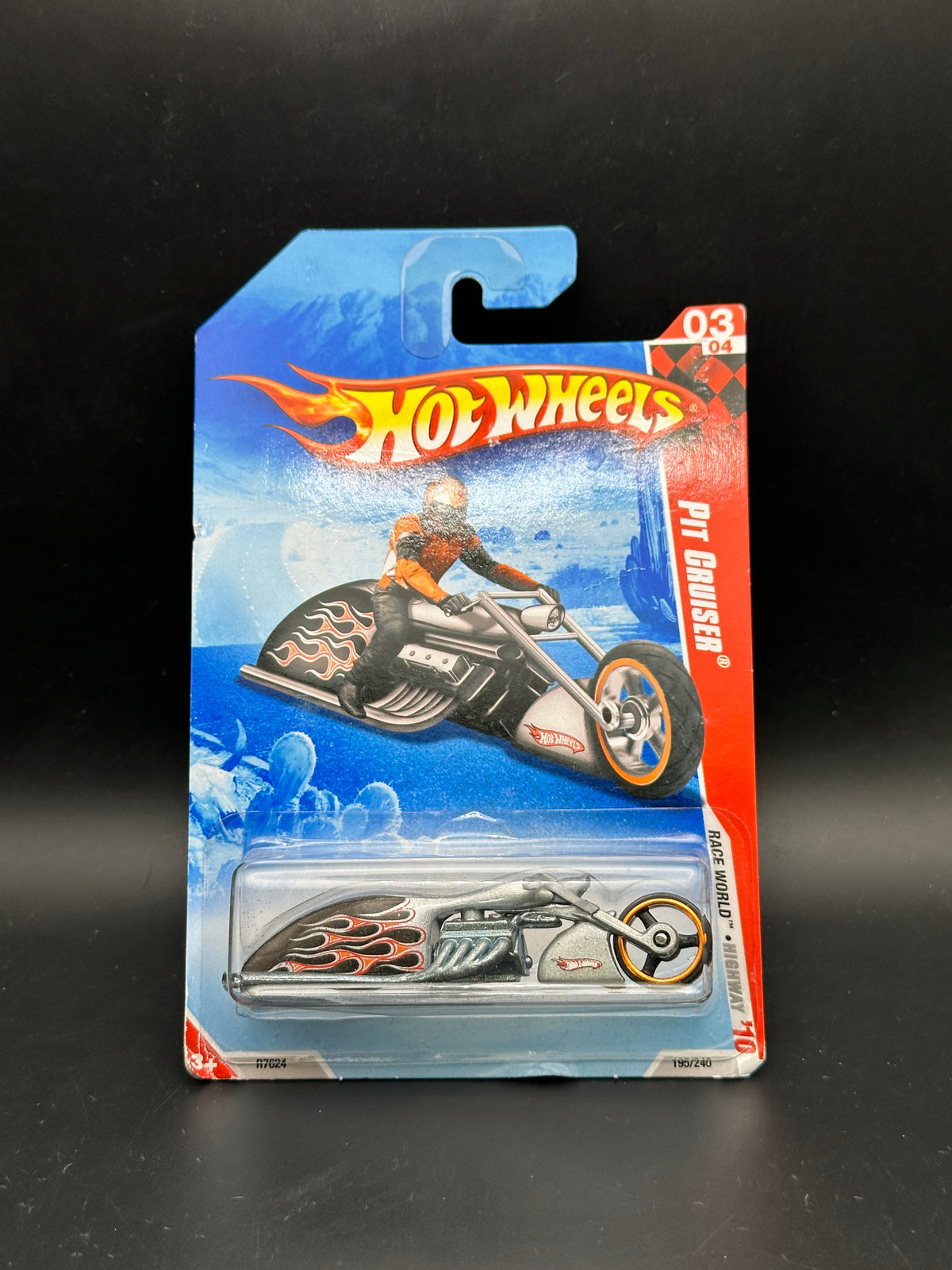 HOT WHEELS - PIT CRUISER (2010) - HW RACE WORLD HIGHWAY 3/4
