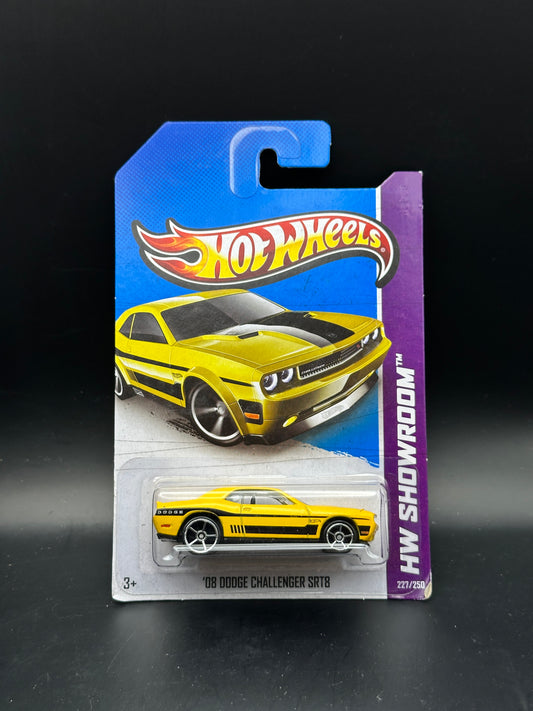 HOT WHEELS - 08 DODGE CHALLENGER SRT8 (2013) - HW SHOWROOM