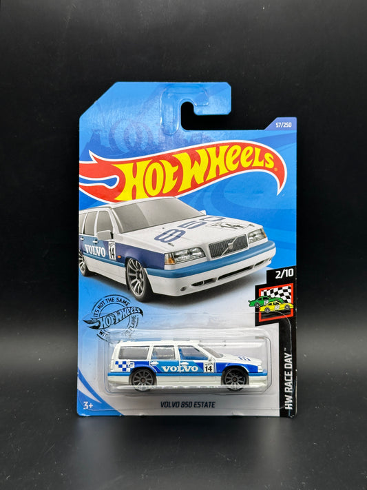 HOT WHEELS - VOLVO 850 ESTATE (2020) - HW RACE DAY 2/10