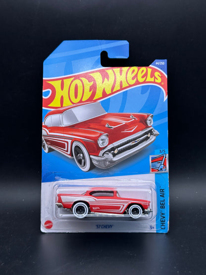 HOT WHEELS - 57 CHEVY (2022) - HW CHEVY BEL AIR 3/5