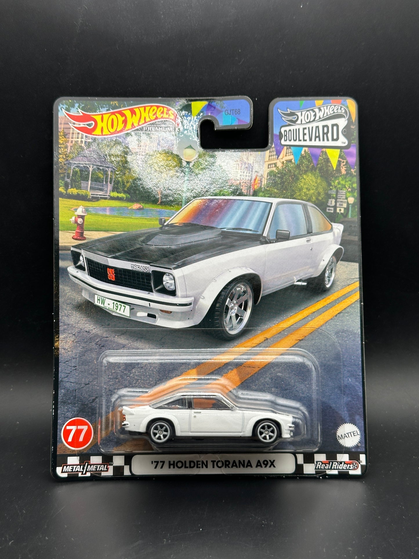 HOT WHEELS - 77 HOLDEN TORANA A9X (2023) - HW BOULEVARD #77