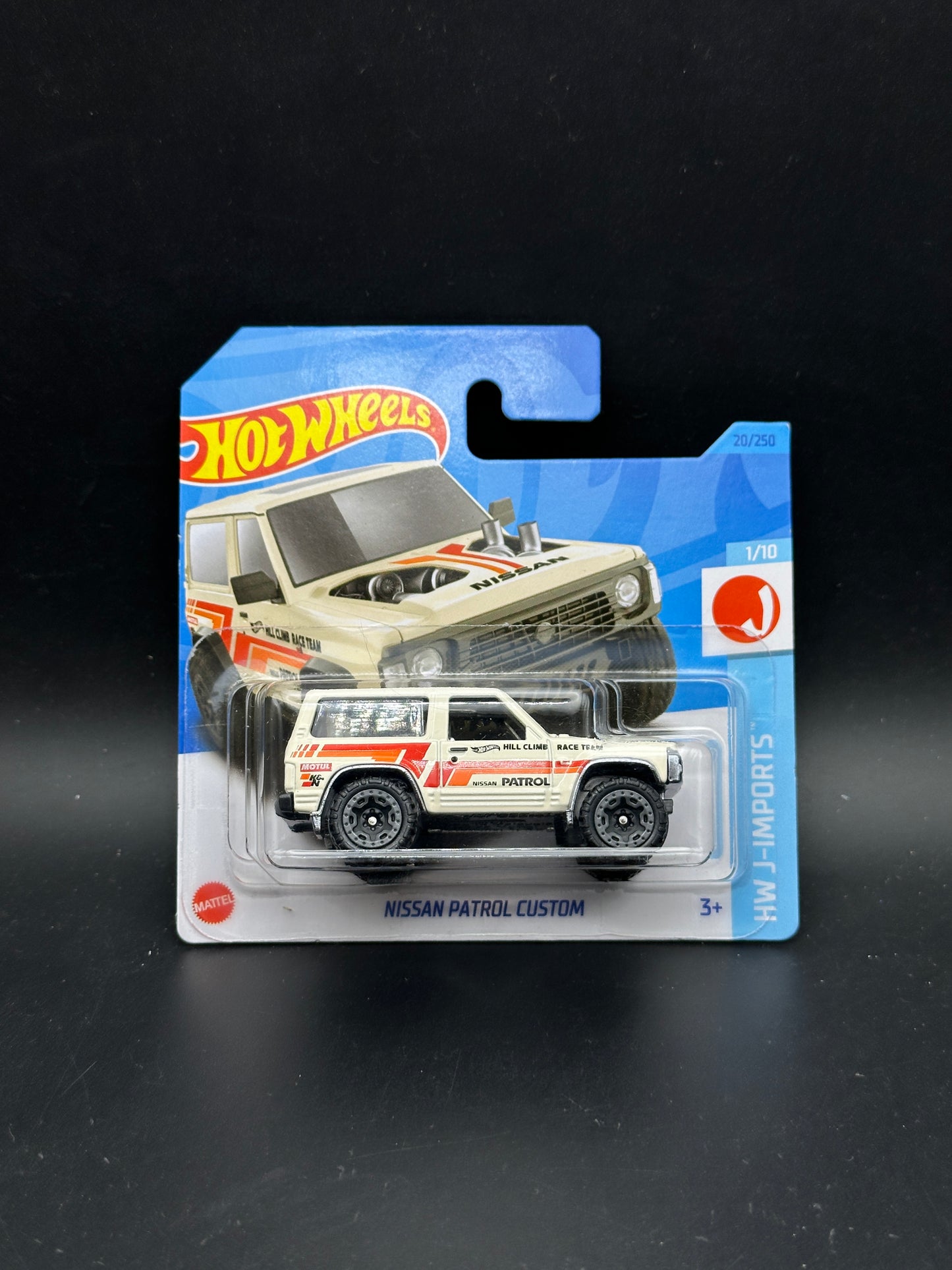 HOT WHEELS - NISSAN PATROL CUSTOM (2023) - HW J IMPORTS 1/10
