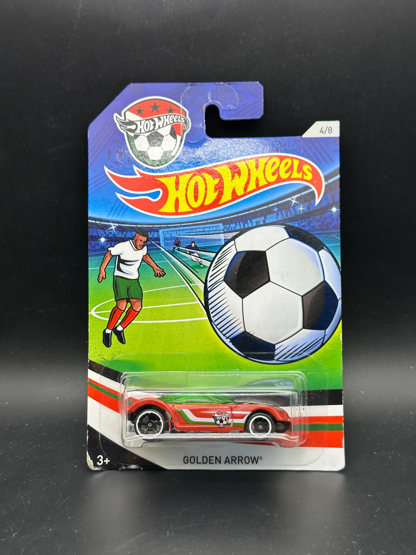 HOT WHEELS - GOLDEN ARROW (2016) - SOCCER SERIES 4/8