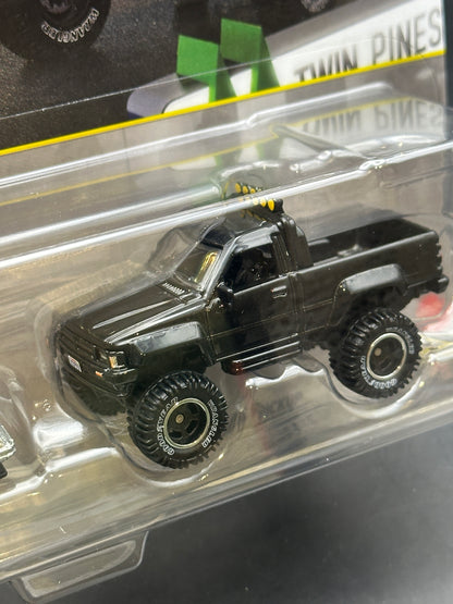 HOT WHEELS - BACK TO THE FUTURE TIME MACHINE / 1987 TOYOTA PICKUP TRUCK (2026) - 2 PACK