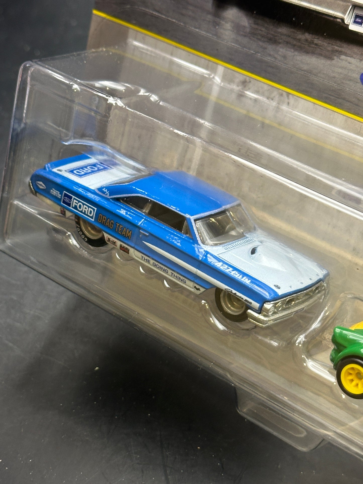 HOT WHEELS - CUSTOM 64 GALAXIE 500 / 67 FORD ANGLIA RACER (2026) - 2 PACK