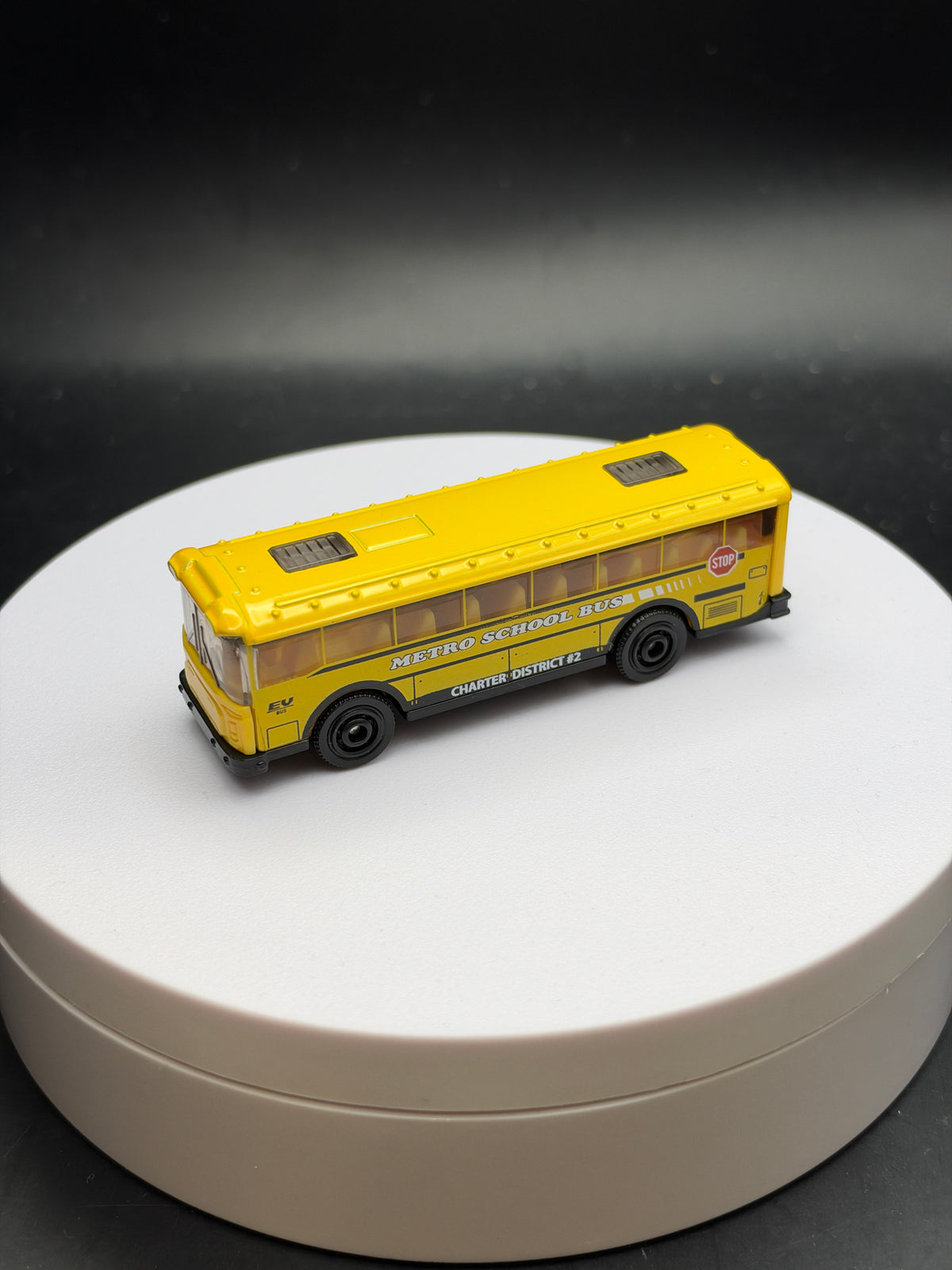 MATCHBOX - MBX EV SCHOOL BUS - DIECAST - LOOSE