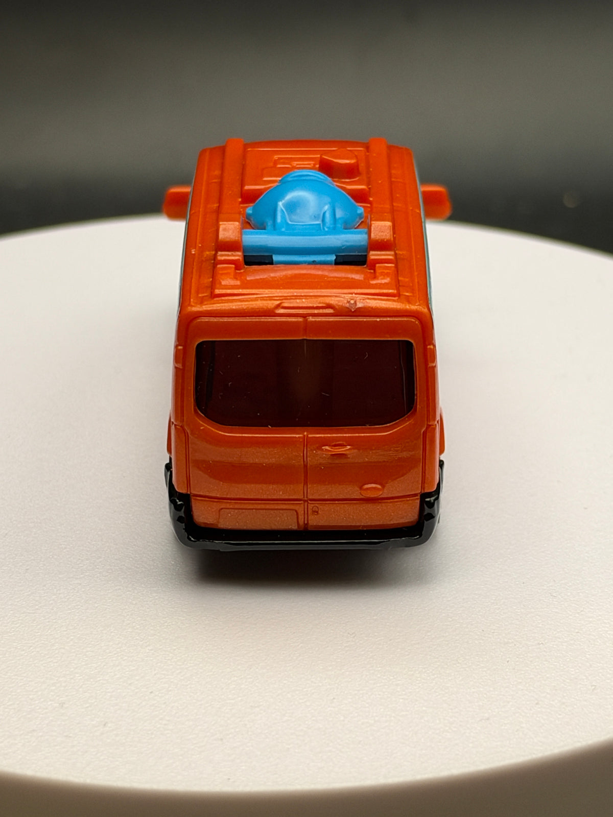 MATCHBOX - 14 FORD TRANSIT NEWS VAN - DIECAST - LOOSE