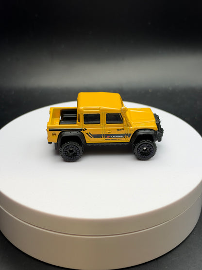 HOT WHEELS - 15 LAND ROVER DEFENDER DOUBLE CAB (2025) - HW DIRT 10/10 - LOOSE