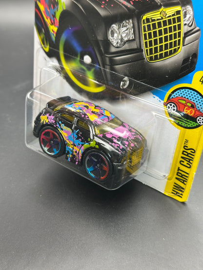 HOT WHEELS - CHRYSLER 300C - (2016) - HW ART CARS 4/10