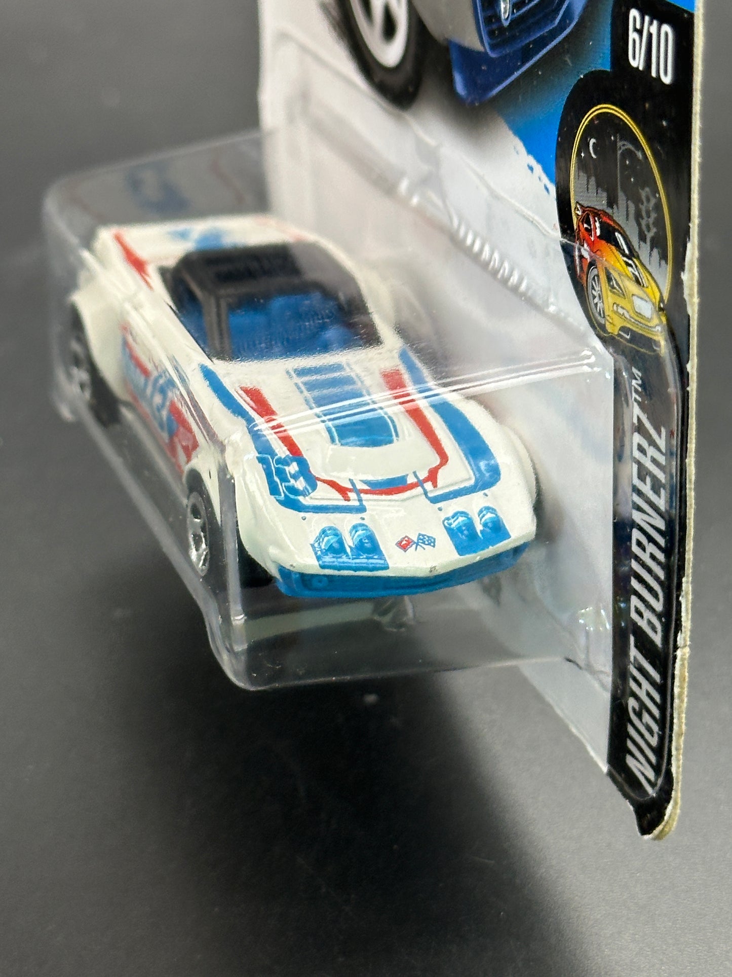 HOT WHEELS - 69 CORVETTE RACER (2016) - HW NIGHTBURNERZ 6/10