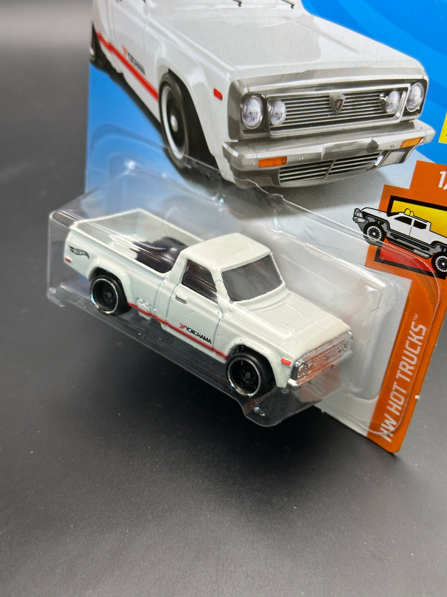 HOT WHEELS - MAZDA REPU (2018) - HW HOT TRUCKS 1/10