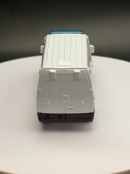 MATCHBOX - MERCEDES BENZ SPRINTER AMBULANCE - DIECAST - LOOSE