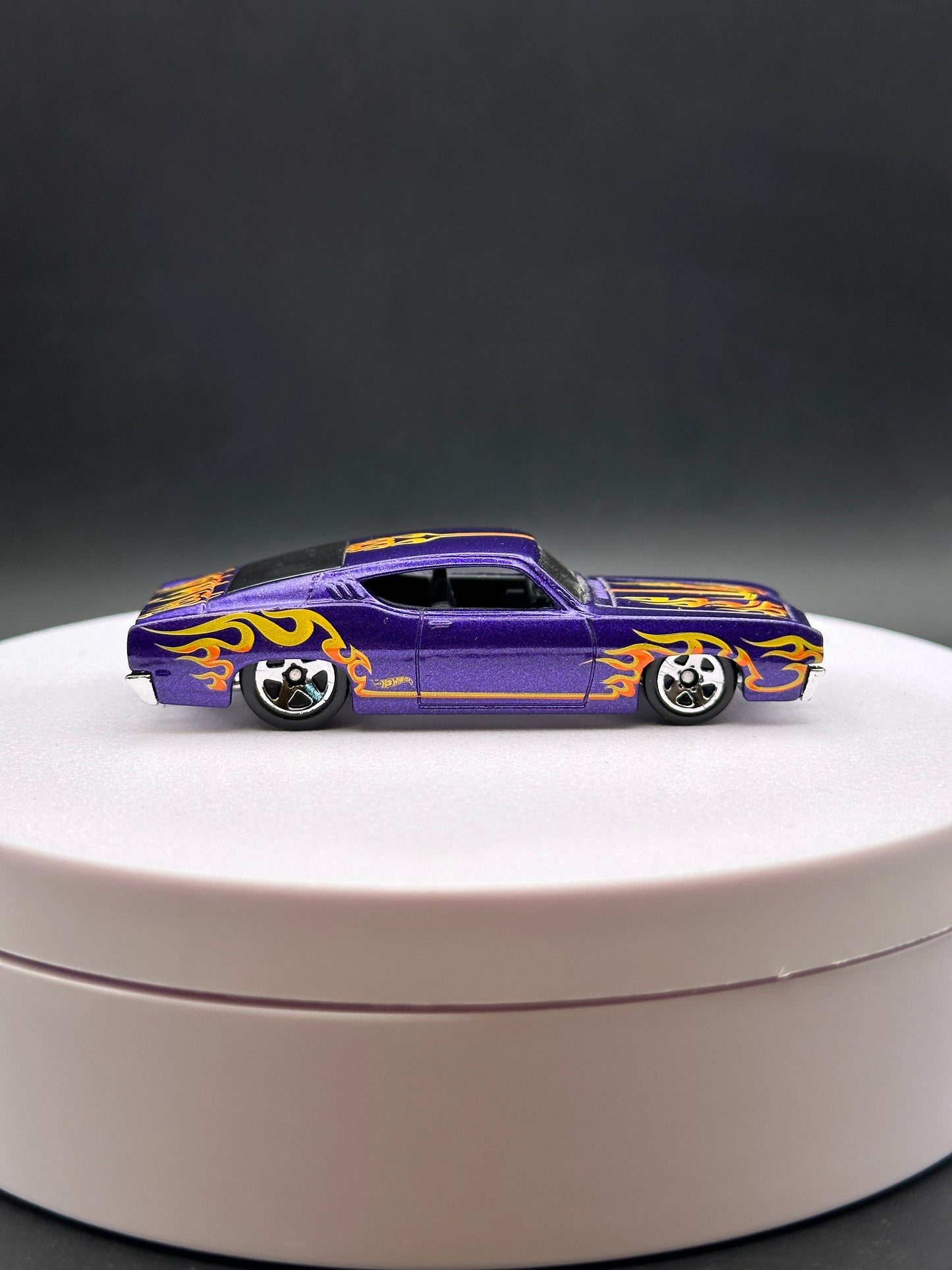 HOT WHEELS - 69 FORD TORINO TALLADEGA (2017) - HW FLAMES 4/10 - LOOSE