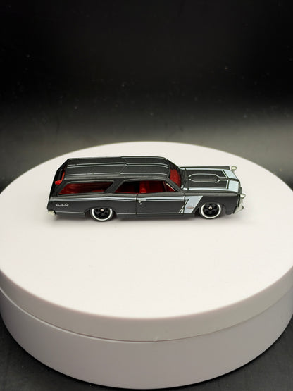 HOT WHEELS - CUSTOM 66 GTO WAGON (2024) - HW HOT WAGONS SERIES 2/5 - LOOSE