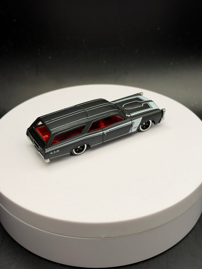 HOT WHEELS - CUSTOM 66 GTO WAGON (2024) - HW HOT WAGONS SERIES 2/5 - LOOSE