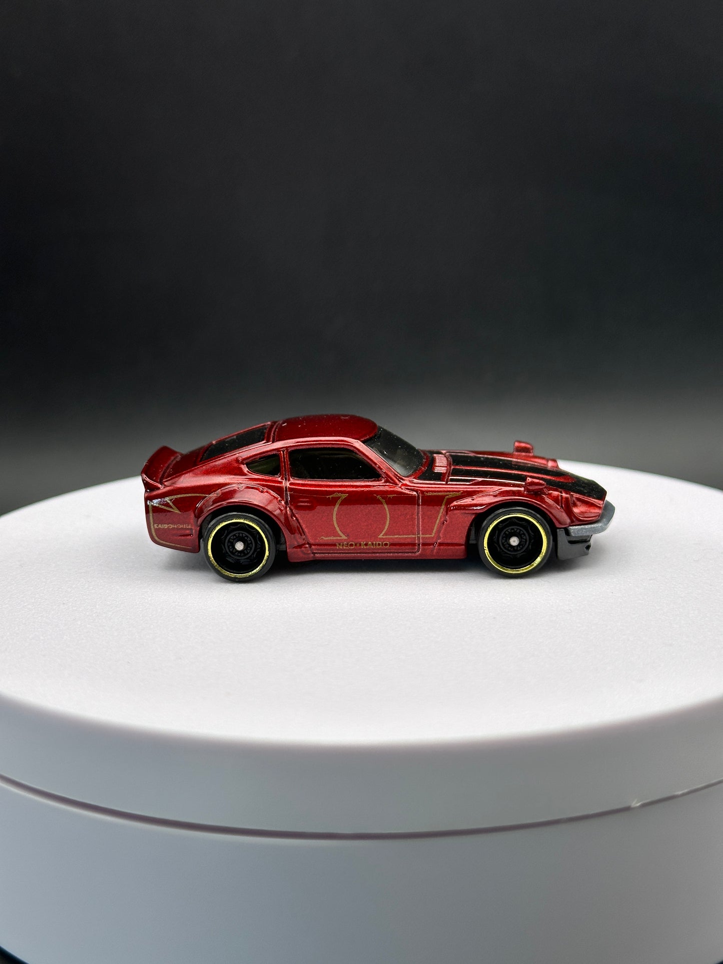 HOT WHEELS - CUSTOM DATSUN 240Z (2018) - HW NIGHTBURNERZ 1/10 - LOOSE