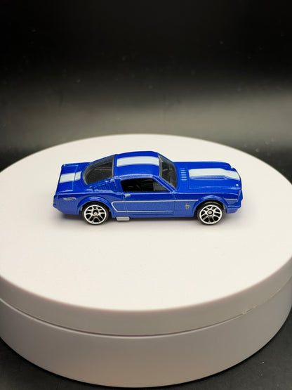 HOT WHEELS - 65 FORD MUSTANG 2 + 2 FASTBACK (2025) MUSTANG 60 YEARS 5/5 - LOOSE