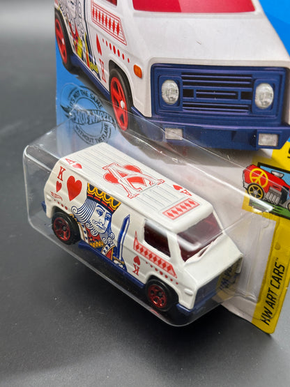 HOT WHEELS - SUPER VAN (2020) - HW ART CARS 9/10