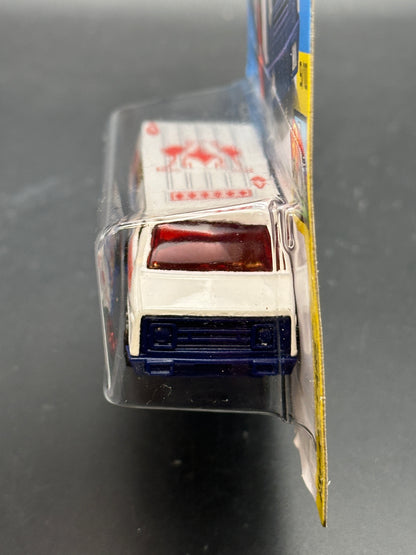 HOT WHEELS - SUPER VAN (2020) - HW ART CARS 9/10