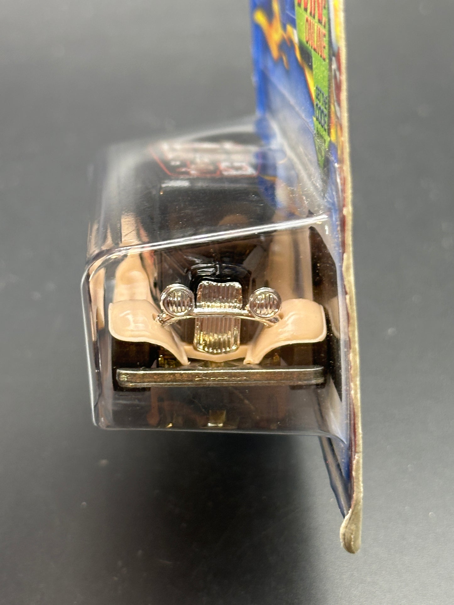 HOT WHEELS - 32 FORD SEDAN DELIVERY (2002) - HW WILD FRONTIER 2/4
