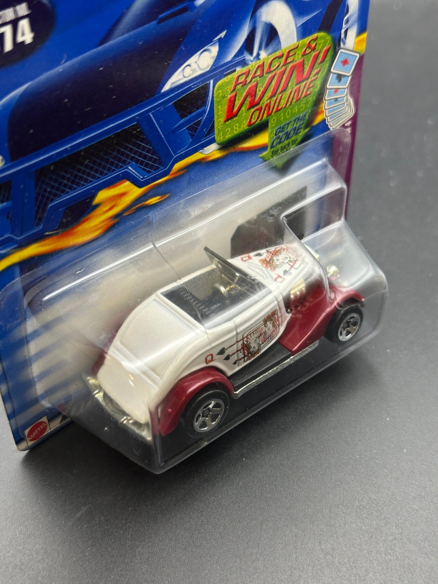 HOT WHEELS - 33 FORD ROADSTER (2002) - HW TRUMP CARS 4/4