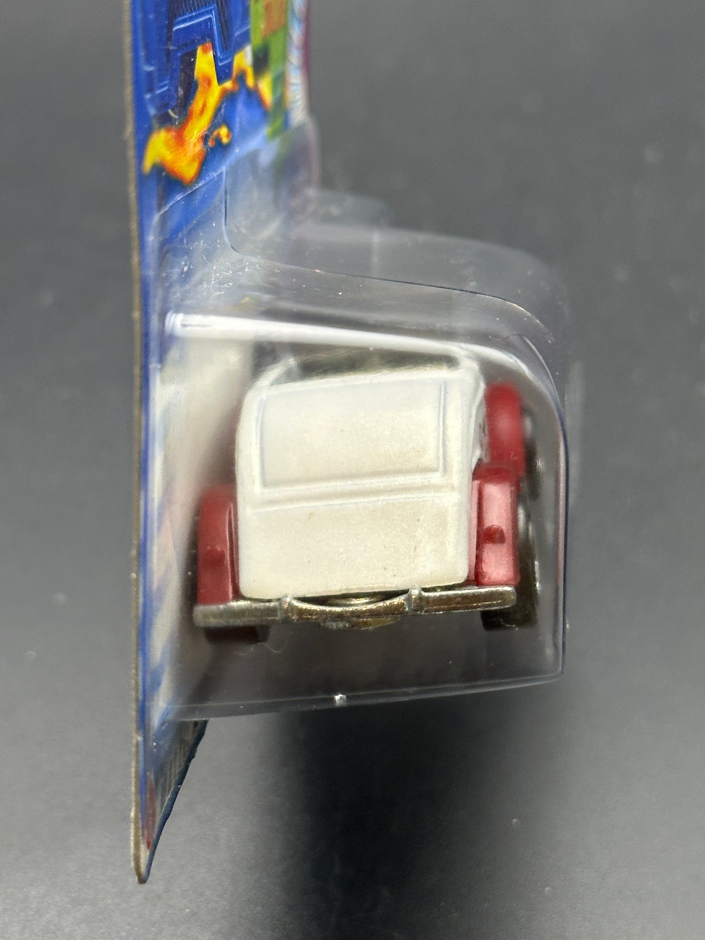 HOT WHEELS - 33 FORD ROADSTER (2002) - HW TRUMP CARS 4/4