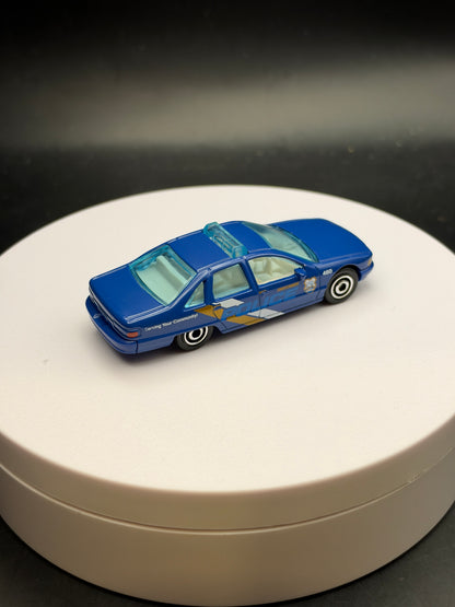 MATCHBOX - 94 CHEVY CAPRICE CLASSIC POLICE - DIECAST - LOOSE