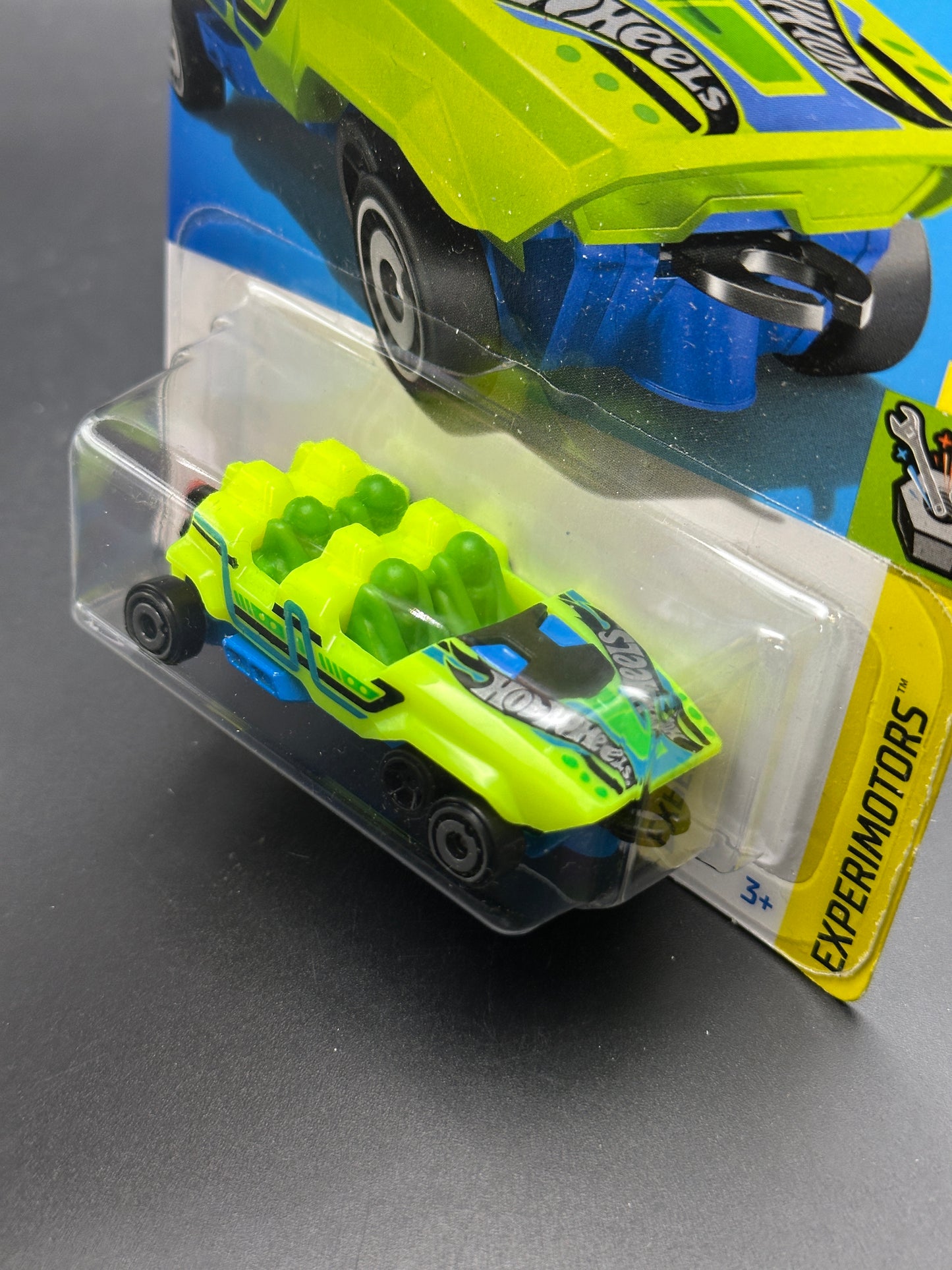 HOT WHEELS - LOOPSTER (2024) - HW EXPERIMOTORS 2/5