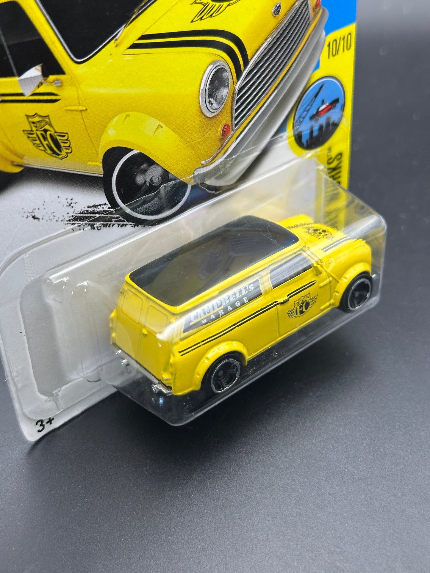 HOT WHEELS - 67 AUSTIN MINI VAN (2016) - HW CITY WORKS 10/10