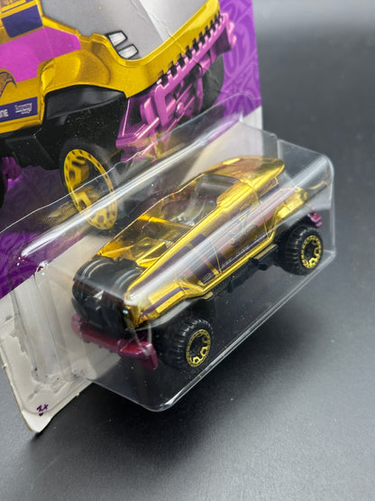 HOT WHEELS - BAJA BISON T5 (2024) - 57th ANNIVERSARY 6/6 - CHASE