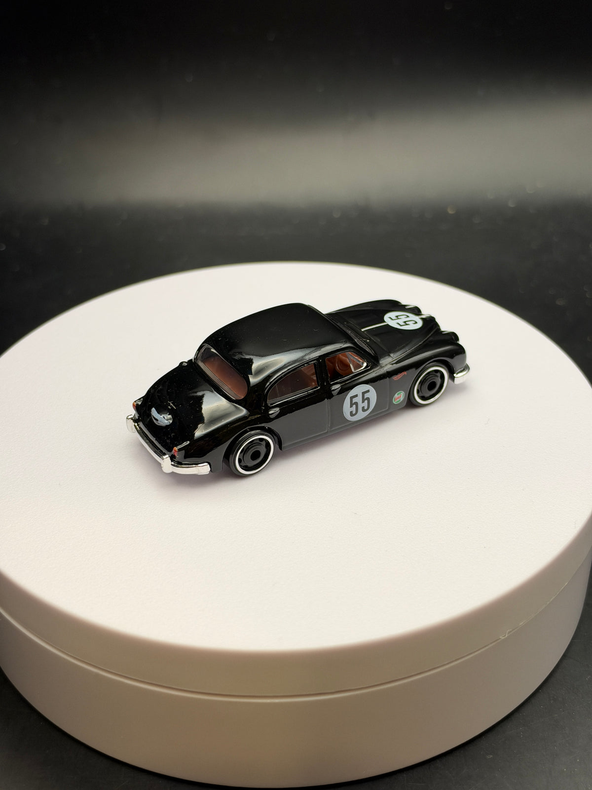 HOT WHEELS - JAGUAR MK1 (2026) - HW SUMMIT SURGE SERIES 4/5 - LOOSE