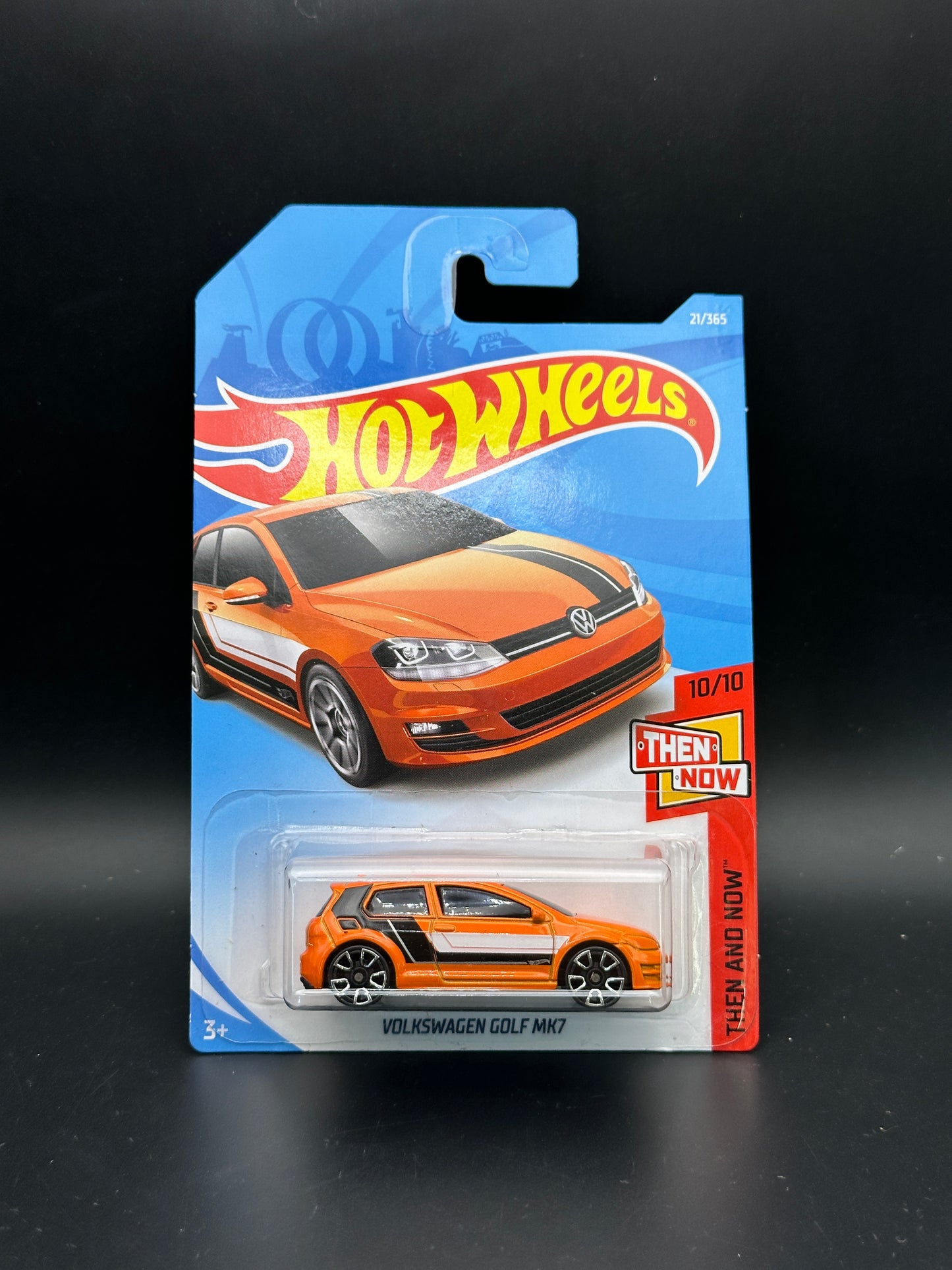 HOT WHEELS - VOLKSWAGEN GOLF MK7 (2018) - HW THEN AND NOW 10/10