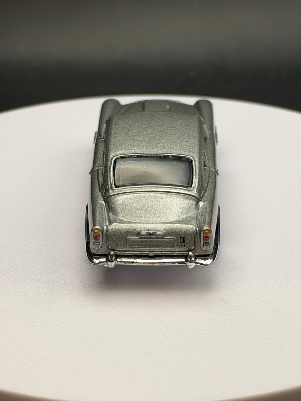 HOT WHEELS - ASTON MARTIN 1963 DB5 (2024) - HW SCREEN TIME 7/10 - LOOSE