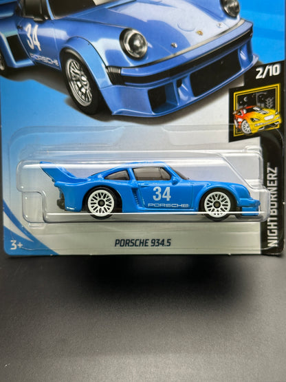 HOT WHEELS - PORSCHE 934.5 (2018) - HW NIGHTBURNERZ 2/10