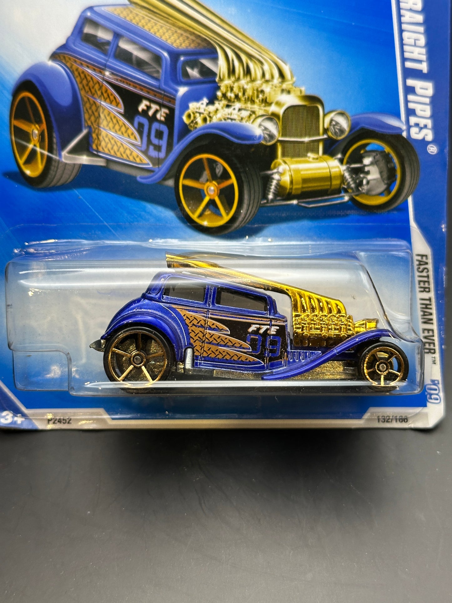 HOT WHEELS - STRAIGHT PIPES (2009) - HW FASTER THAN EVER 6/10