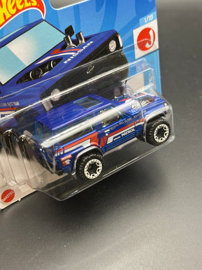 HOT WHEELS - NISSAN PATROL CUSTOM (2023) - HW J-IMPORTS 1/10