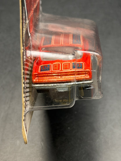 HOT WHEELS - 68 PLYMOUTH HEMI CUDA (2011) - HOT WHEELS GARAGE MOPAR 12/15